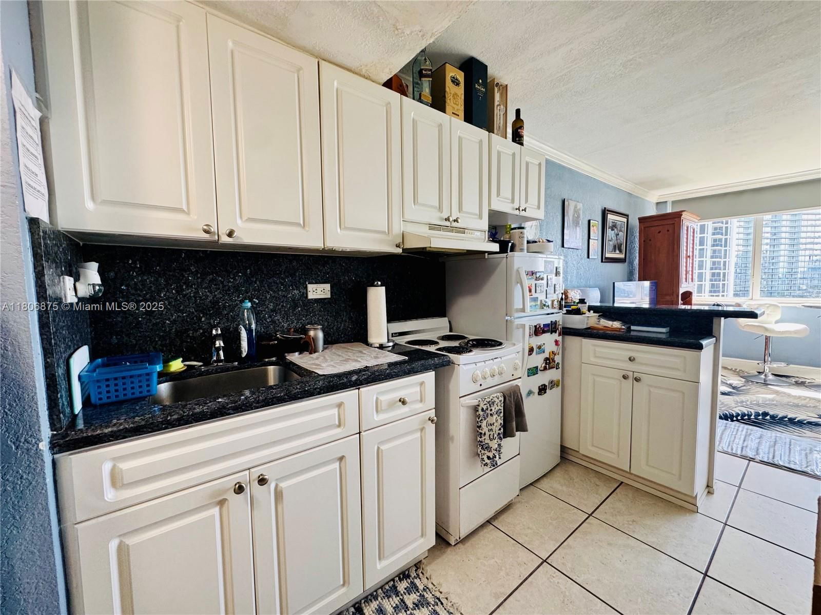 Real estate property located at 19201 Collins Ave #843, Miami-dade, The Aventura Beach Club C, Sunny Isles Beach, FL
