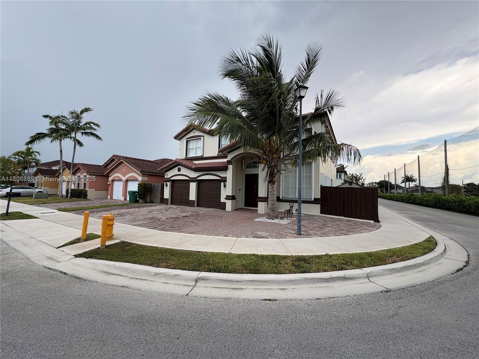 Real estate property located at 15375 93rd Ln, Miami-dade, Century Gardens Villas, Miami, FL