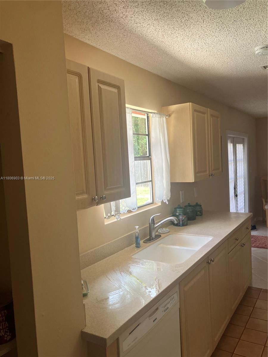 Real estate property located at 5207 Birch Dr, St Lucie, Indian River Estates Unit, Fort Pierce, FL