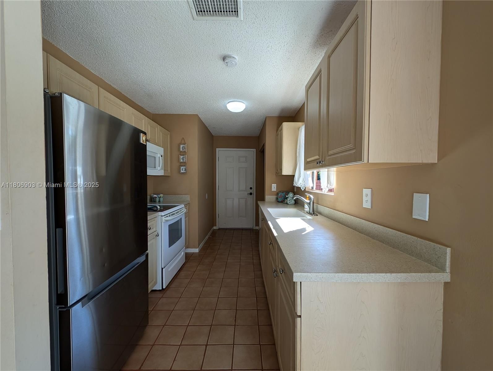 Real estate property located at 5207 Birch Dr, St Lucie, Indian River Estates Unit, Fort Pierce, FL