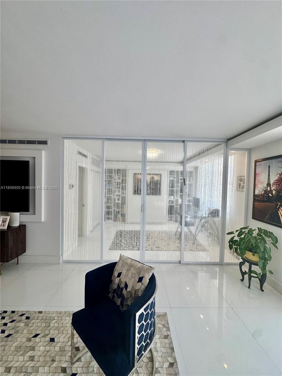 Real estate property located at 9801 Collins Ave #19J, Miami-dade, Balmoral Condo, Bal Harbour, FL