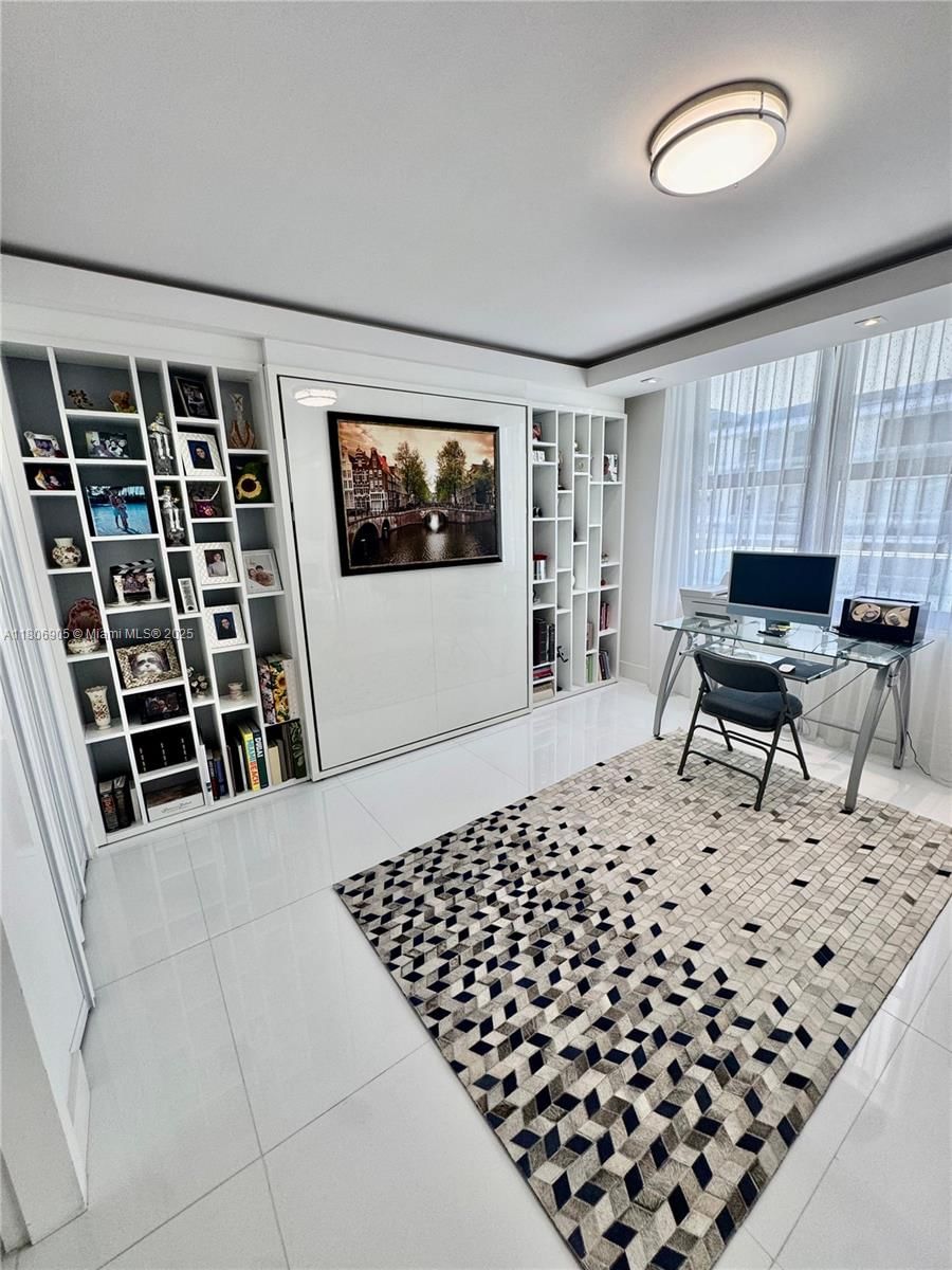 Real estate property located at 9801 Collins Ave #19J, Miami-dade, Balmoral Condo, Bal Harbour, FL