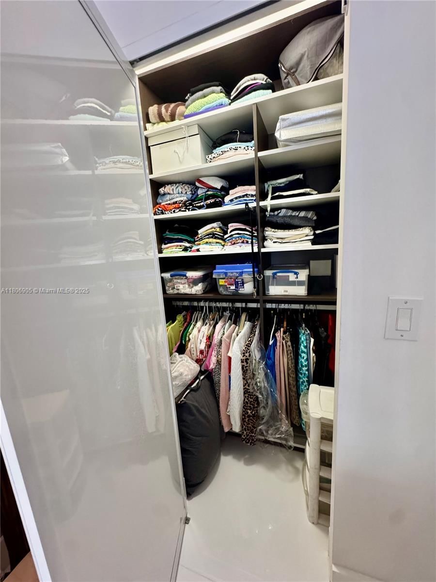 Real estate property located at 9801 Collins Ave #19J, Miami-dade, Balmoral Condo, Bal Harbour, FL