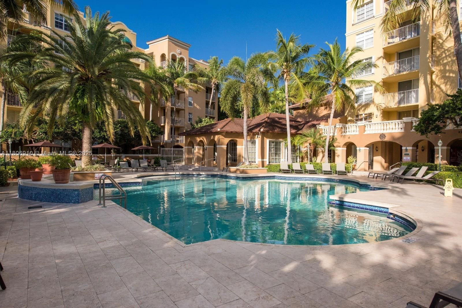 Real estate property located at 19801 Country Club Dr #4506, Miami-dade, The Yacht Club At Aventur, Aventura, FL