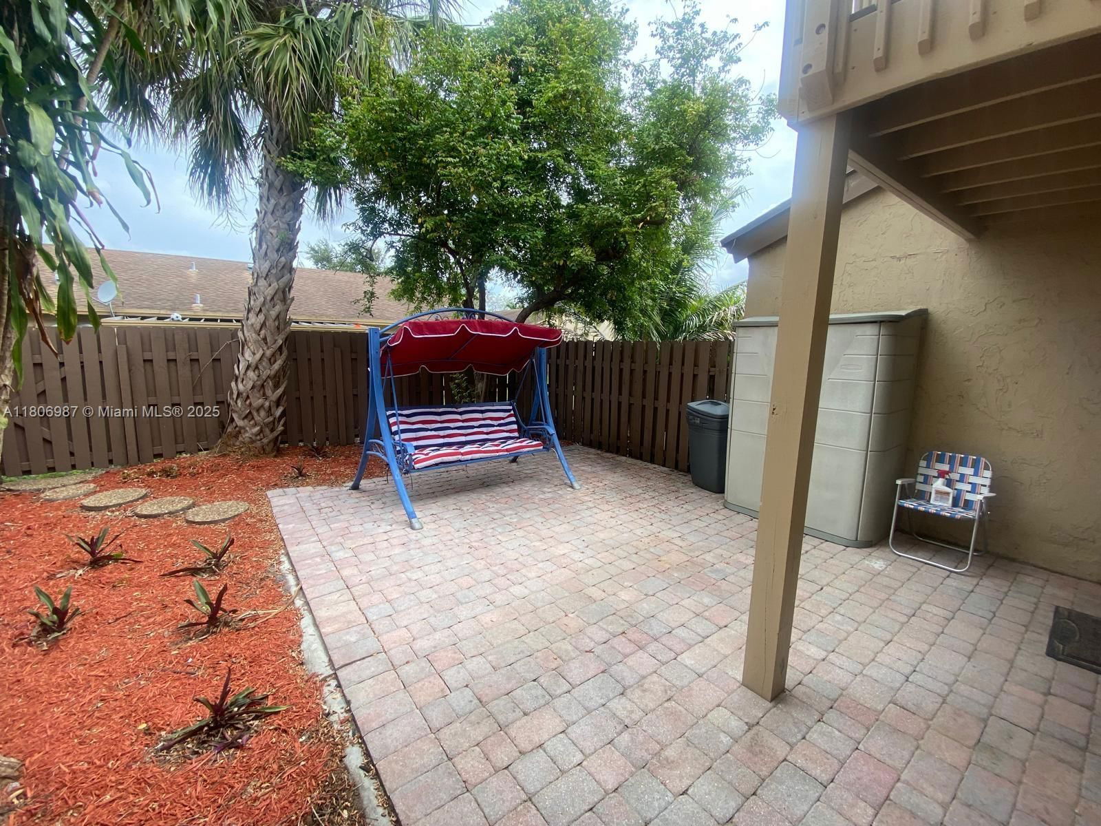 Real estate property located at 8015 21st Ct, Broward, Arrowhead Golf And Tennis, Davie, FL