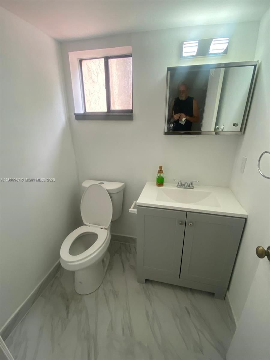 Real estate property located at 8015 21st Ct, Broward, Arrowhead Golf And Tennis, Davie, FL