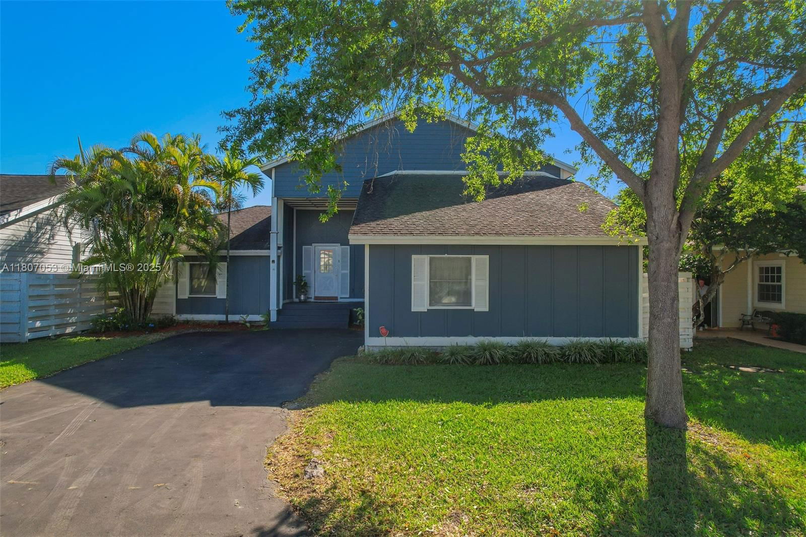 Real estate property located at 14823 139th Ct, Miami-dade, Country Walk Sec 2, Miami, FL