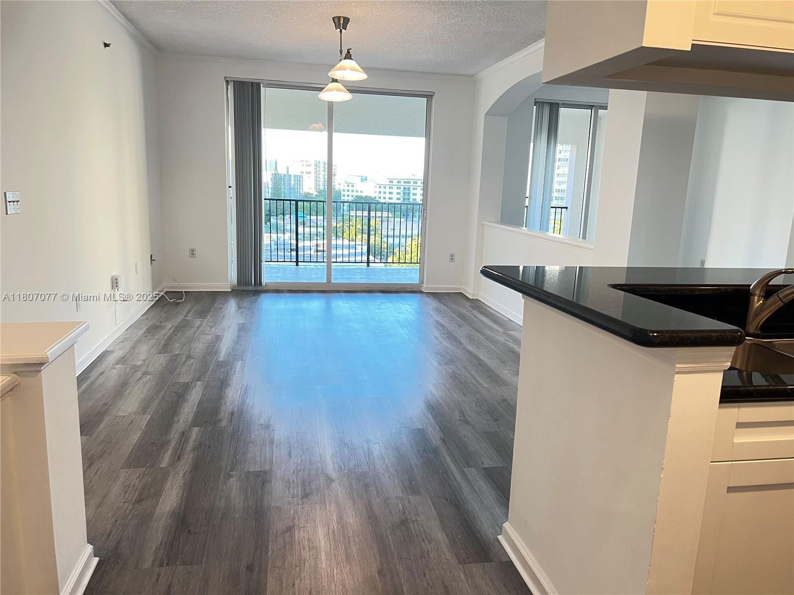 Real estate property located at 17150 Bay Rd #2814, Miami-dade, Porto Bellagio Condo, Sunny Isles Beach, FL