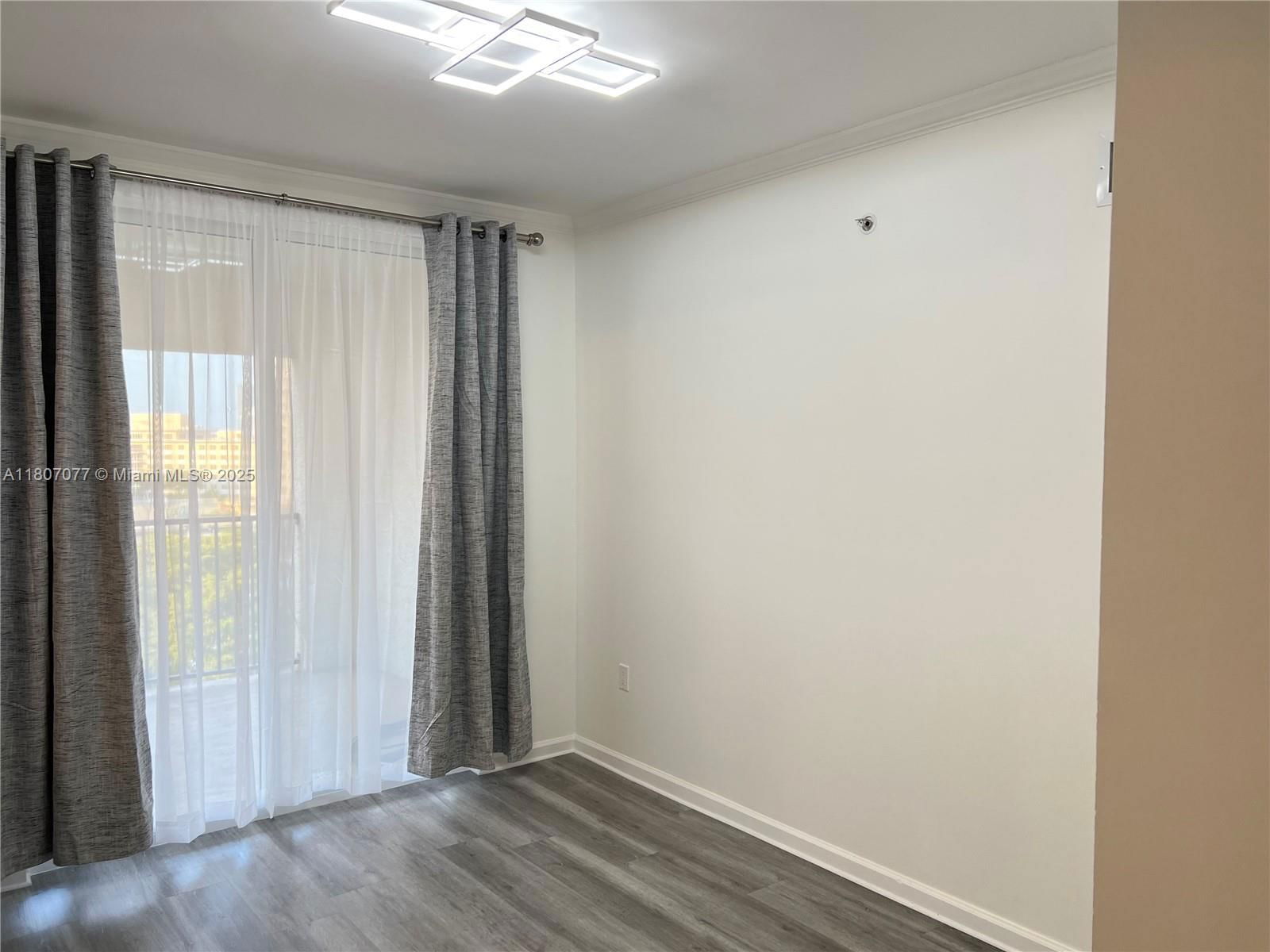 Real estate property located at 17150 Bay Rd #2814, Miami-dade, Porto Bellagio Condo, Sunny Isles Beach, FL