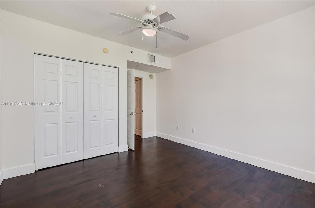 Real estate property located at 2000 Bayshore Dr #228, Miami-dade, Cite Condo, Miami, FL