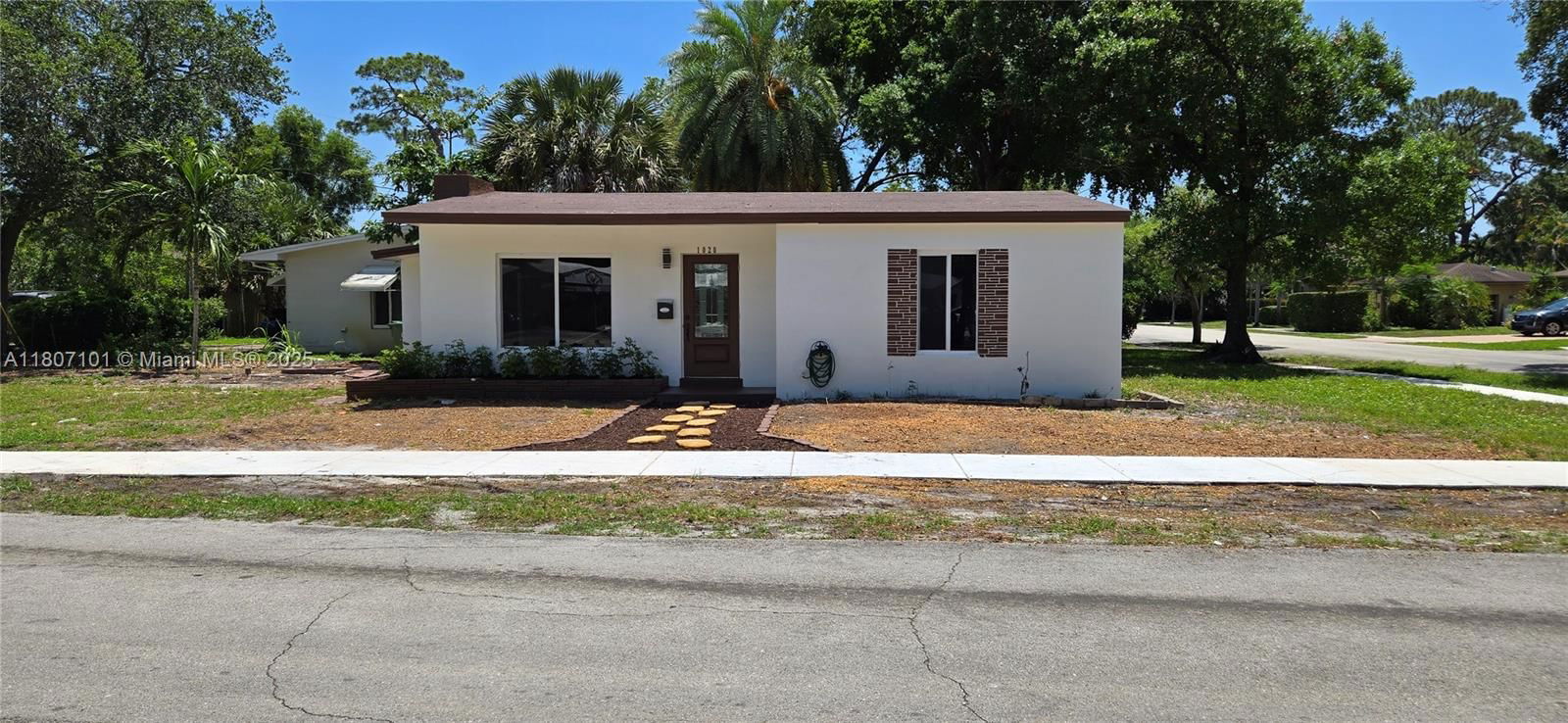 Real estate property located at 1020 19th Ave, Broward, Riverside Park, Fort Lauderdale, FL