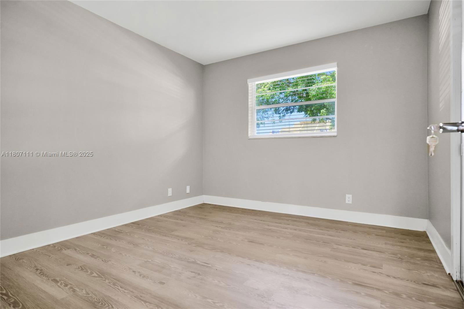 Real estate property located at 100 Ashbury Rd #103, Broward, Berkley House Of Carriage, Hollywood, FL