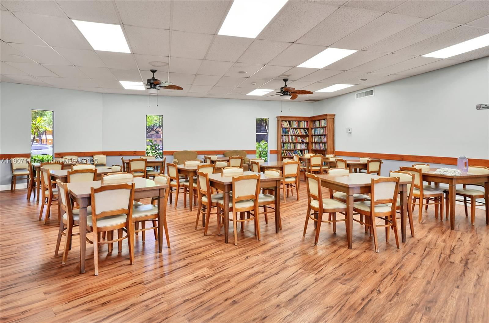 Real estate property located at 100 Ashbury Rd #103, Broward, Berkley House Of Carriage, Hollywood, FL