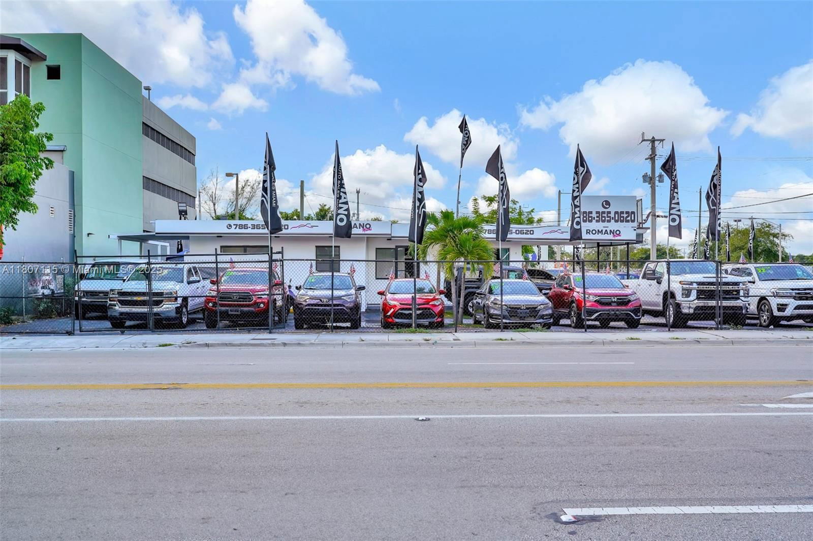 Real estate property located at 3590 36th St, Miami-dade, Melrose Heights 5th Sec, Miami, FL