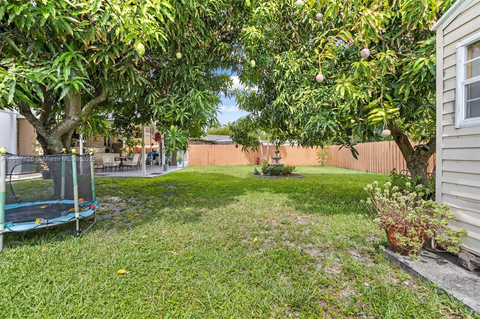 Real estate property located at 881 177th Ter, Miami-dade, Scott Lake Manor Sec 2, Miami Gardens, FL