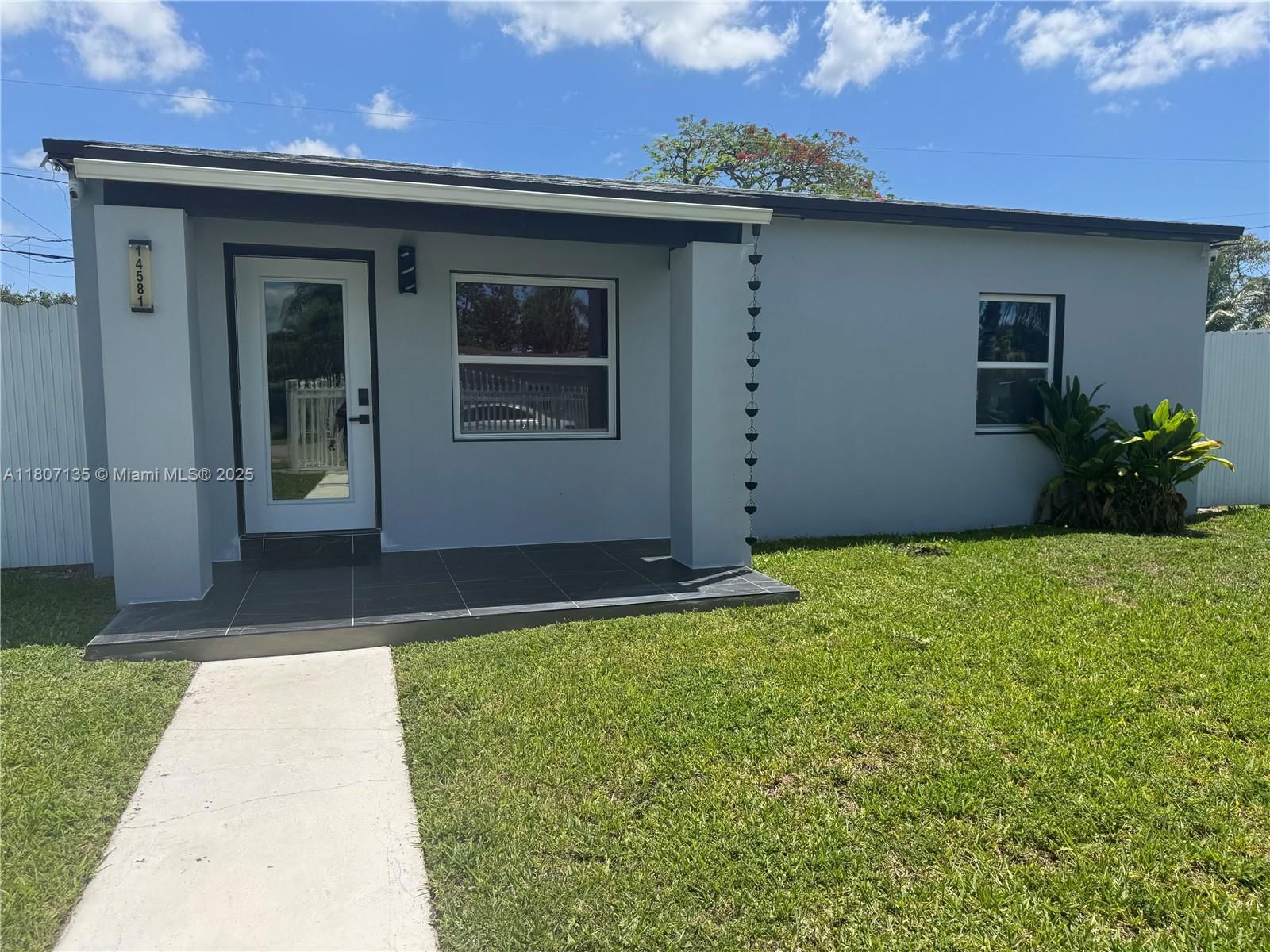 Real estate property located at 14581 Jackson St, Miami-dade, Richmond Heights, Miami, FL