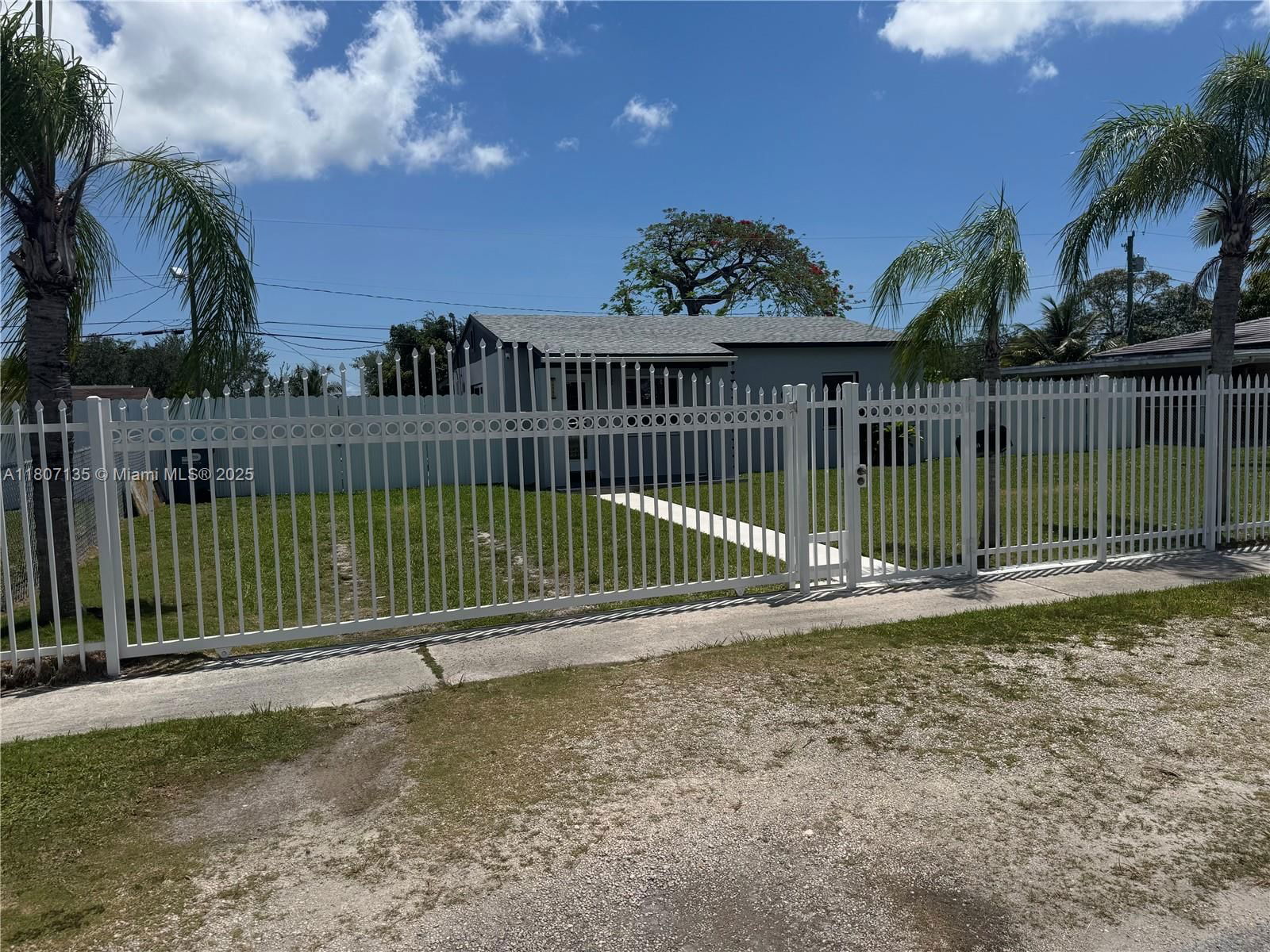 Real estate property located at 14581 Jackson St, Miami-dade, Richmond Heights, Miami, FL