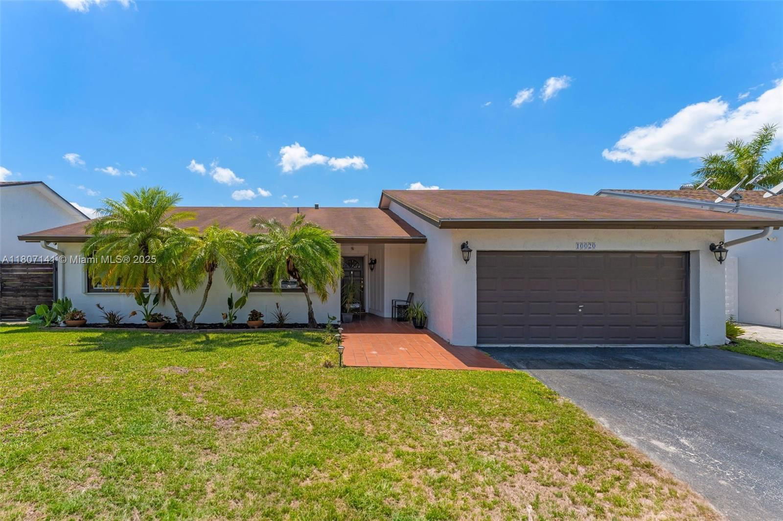 Real estate property located at 10020 145th Pl, Miami-dade, Sugarwood 02 Sec 01, Miami, FL