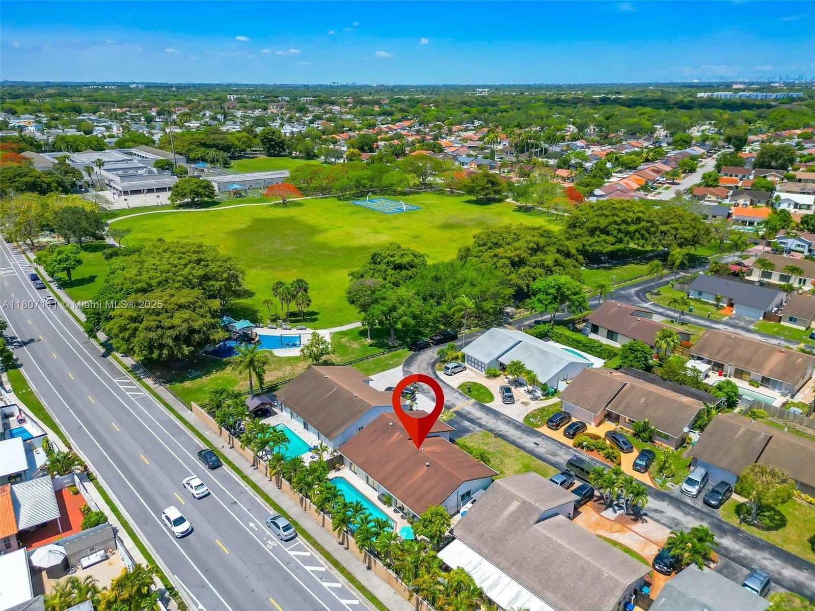 Real estate property located at 10020 145th Pl, Miami-dade, Sugarwood 02 Sec 01, Miami, FL