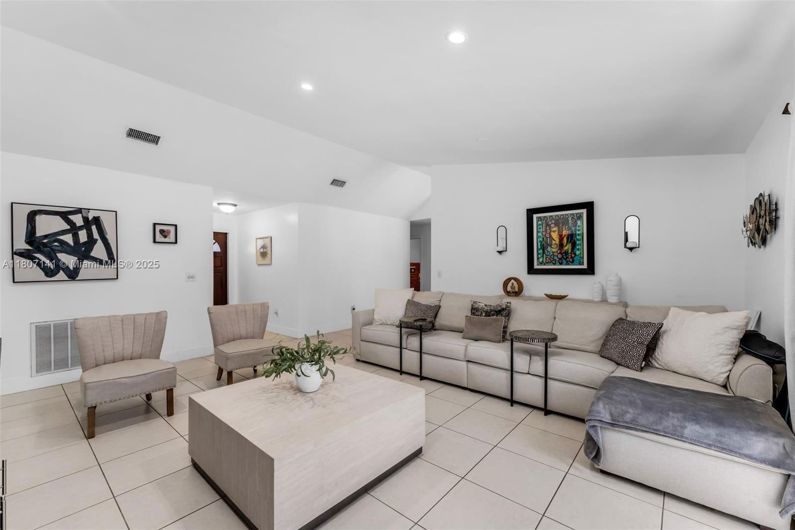 Real estate property located at 10020 145th Pl, Miami-dade, Sugarwood 02 Sec 01, Miami, FL