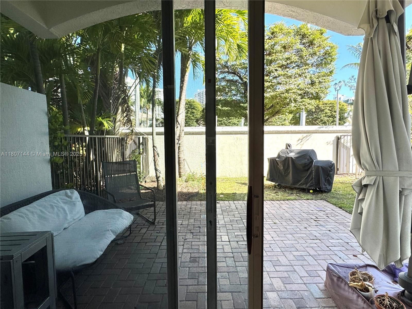 Real estate property located at 826 Spinnaker Dr E, Broward, Three Islands 3rd Section, Hollywood, FL