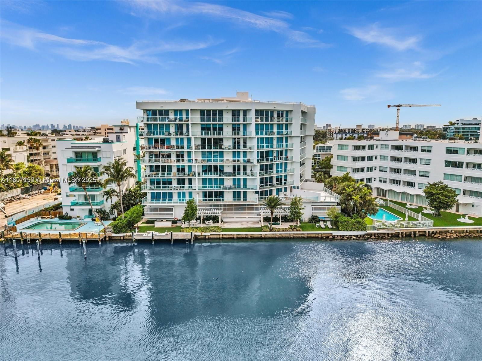 Real estate property located at 9821 Bay Harbor Dr #302, Miami-dade, Bay Harbour Island, Bay Harbor Islands, FL