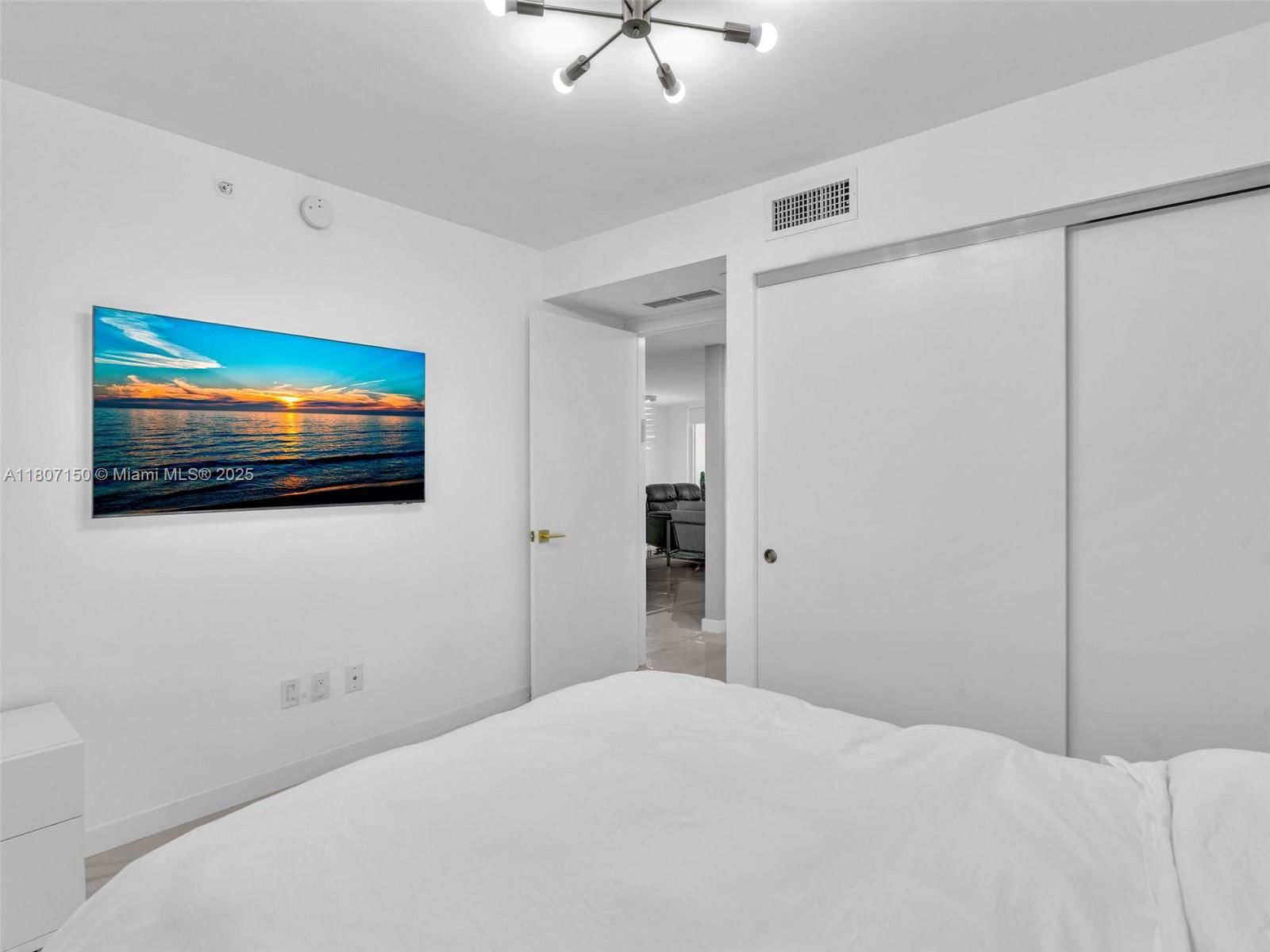 Real estate property located at 9821 Bay Harbor Dr #302, Miami-dade, Bay Harbour Island, Bay Harbor Islands, FL
