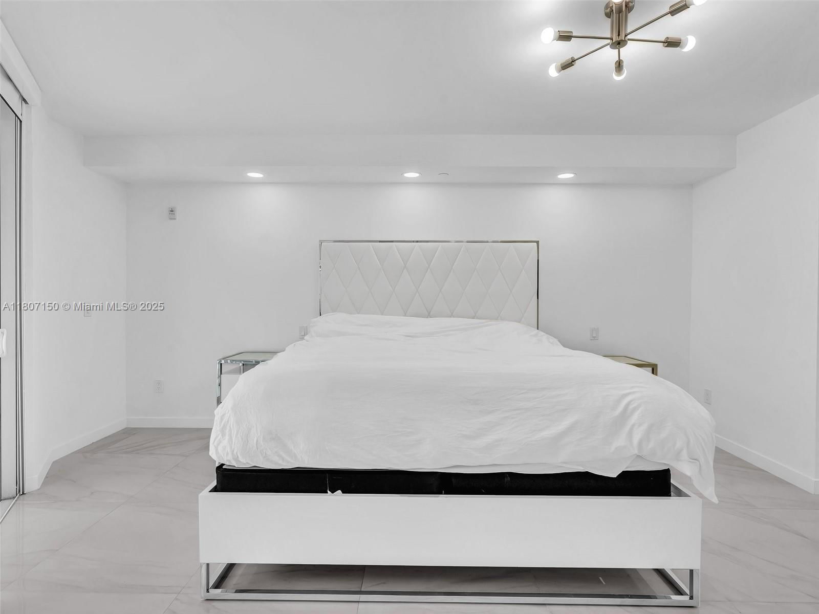 Real estate property located at 9821 Bay Harbor Dr #302, Miami-dade, Bay Harbour Island, Bay Harbor Islands, FL