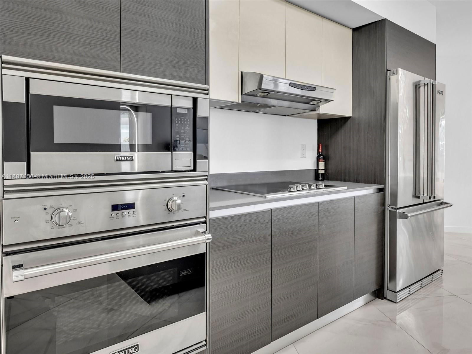 Real estate property located at 9821 Bay Harbor Dr #302, Miami-dade, Bay Harbour Island, Bay Harbor Islands, FL