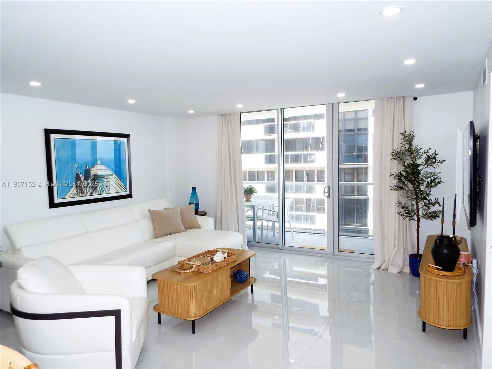 Real estate property located at 5701 Collins Ave #1619, Miami-dade, Arlen Beach Condo, Miami Beach, FL