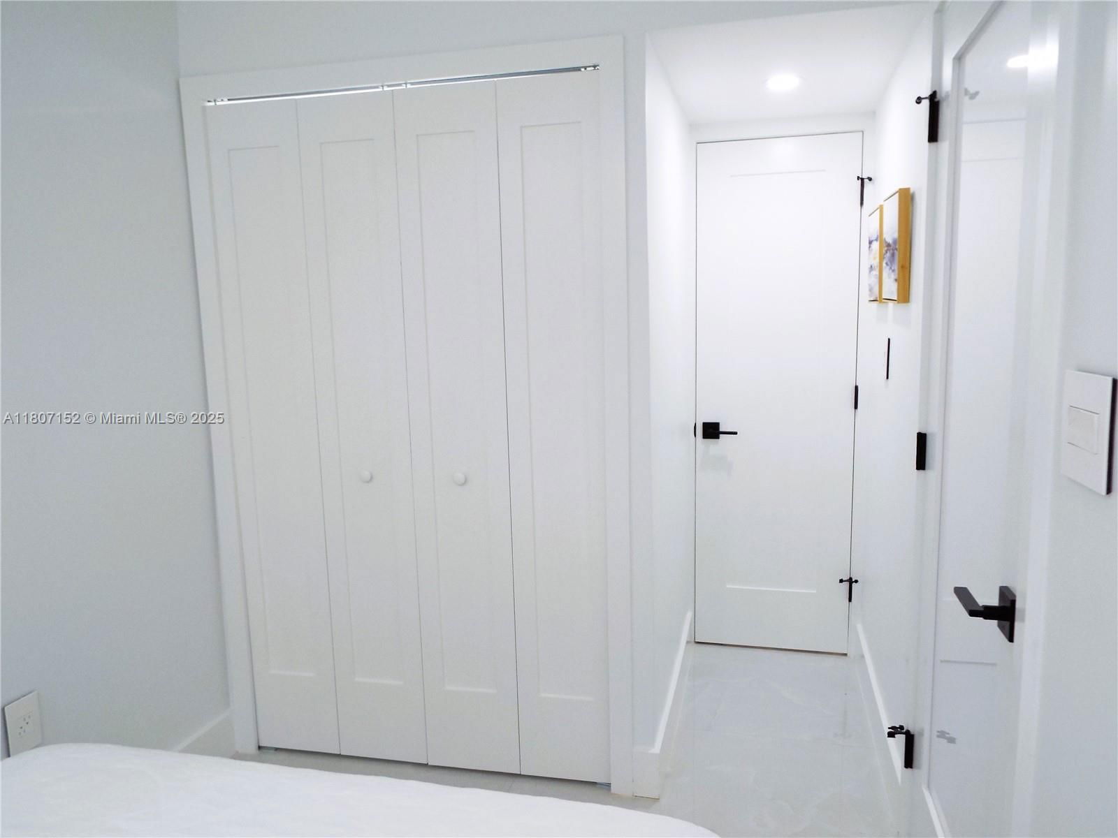 Real estate property located at 5701 Collins Ave #1619, Miami-dade, Arlen Beach Condo, Miami Beach, FL