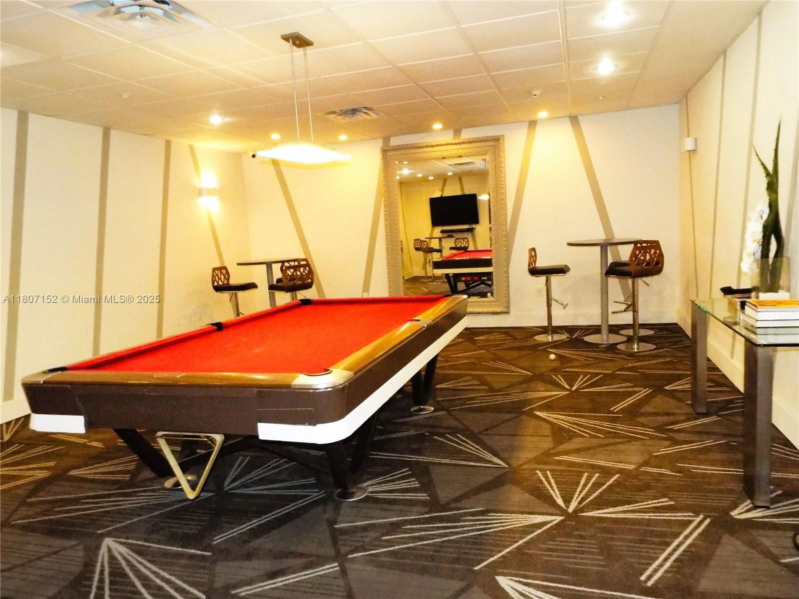 Real estate property located at 5701 Collins Ave #1619, Miami-dade, Arlen Beach Condo, Miami Beach, FL