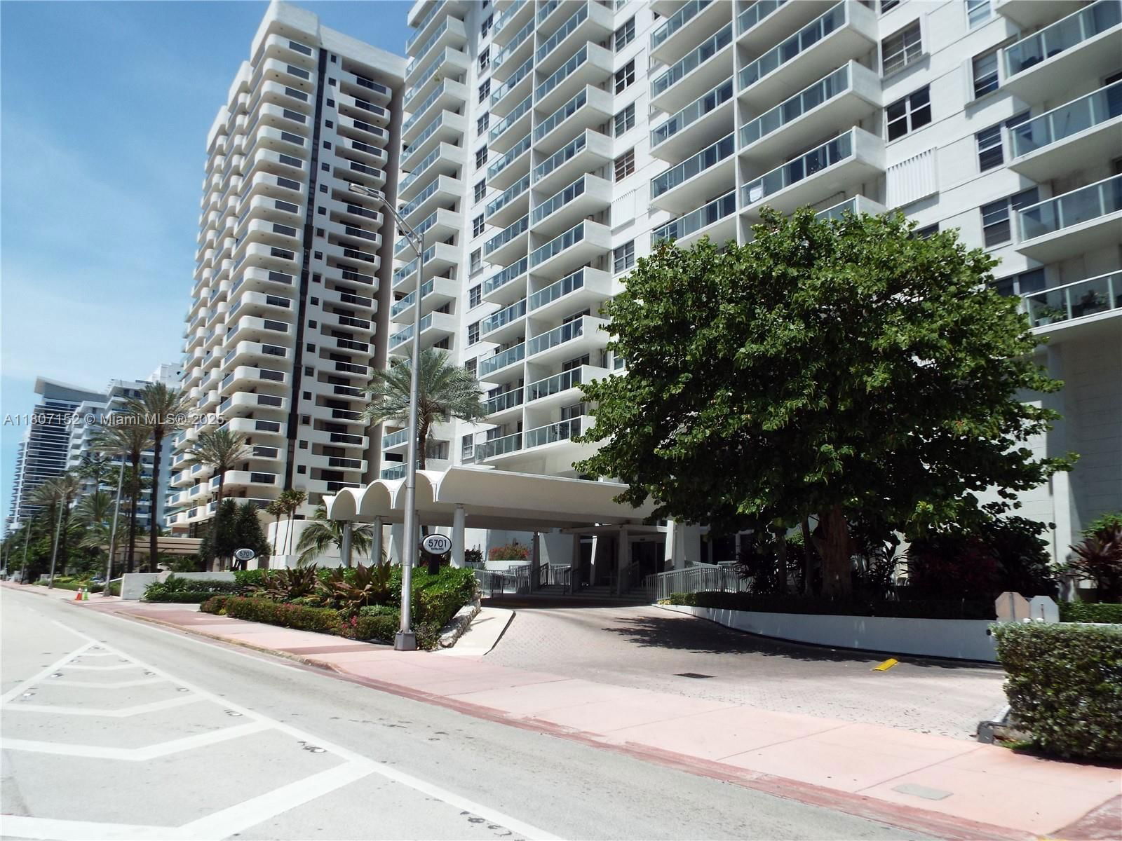 Real estate property located at 5701 Collins Ave #1619, Miami-dade, Arlen Beach Condo, Miami Beach, FL