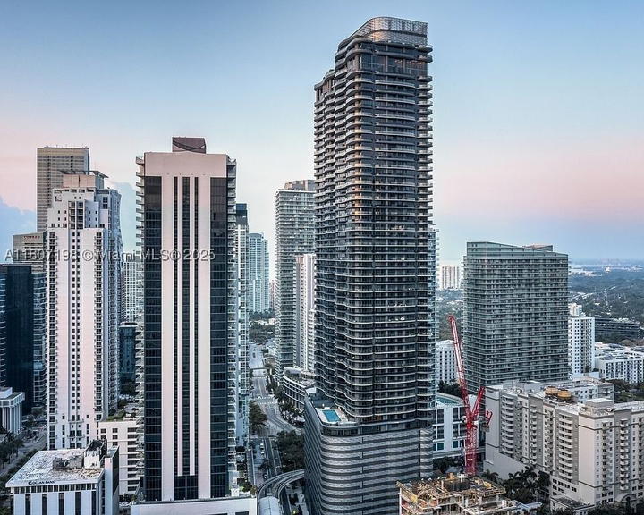 Real estate property located at 1000 Brickell Plz #2705, Miami-dade, Brickell Flatiron, Miami, FL