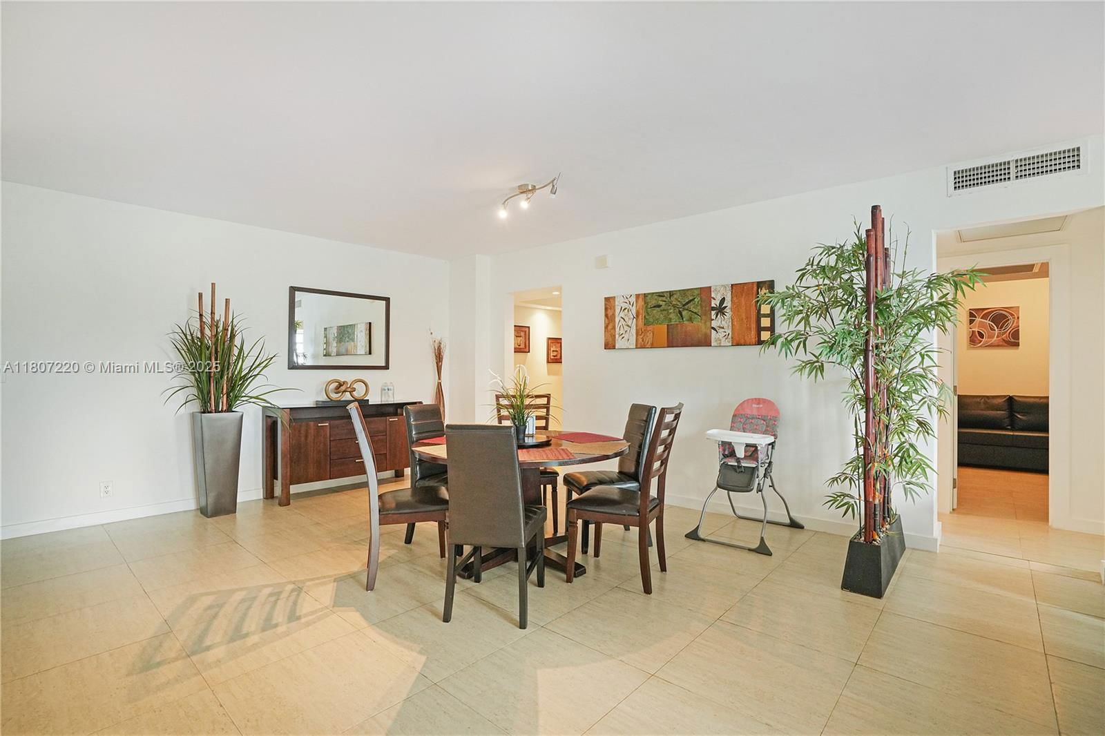 Real estate property located at 4001 Ocean Dr #3P, Broward, Sian Ocean Residences Con, Hollywood, FL