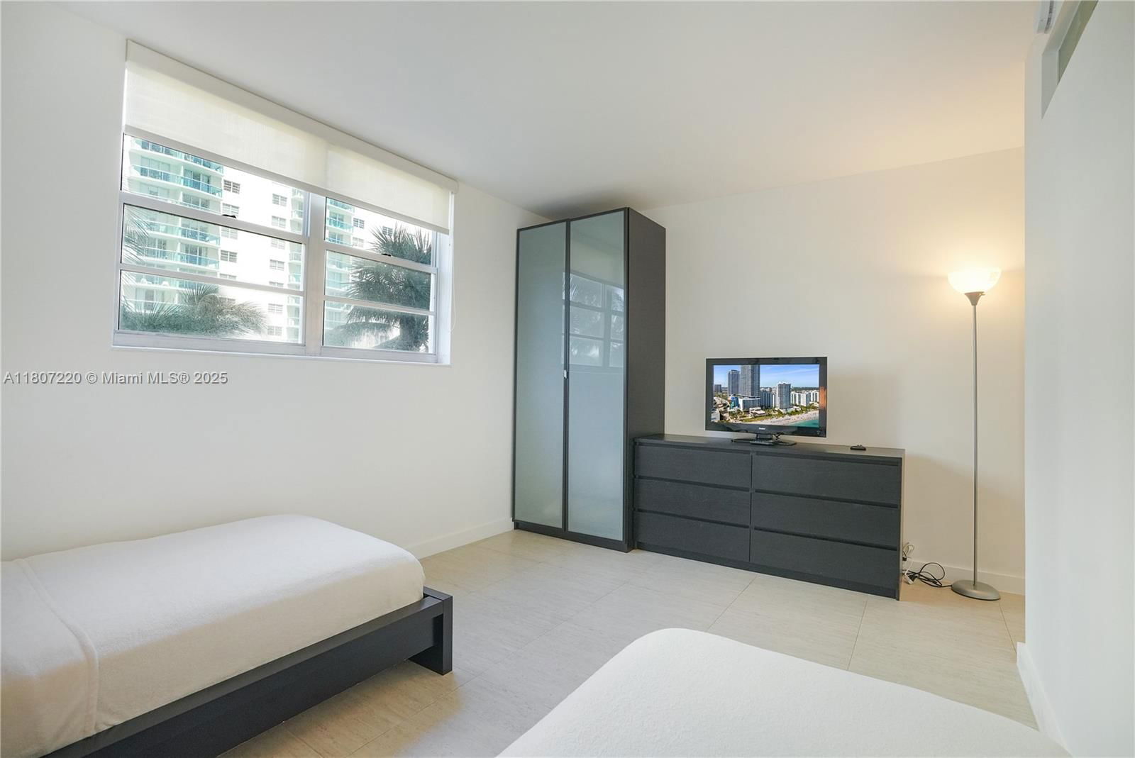 Real estate property located at 4001 Ocean Dr #3P, Broward, Sian Ocean Residences Con, Hollywood, FL