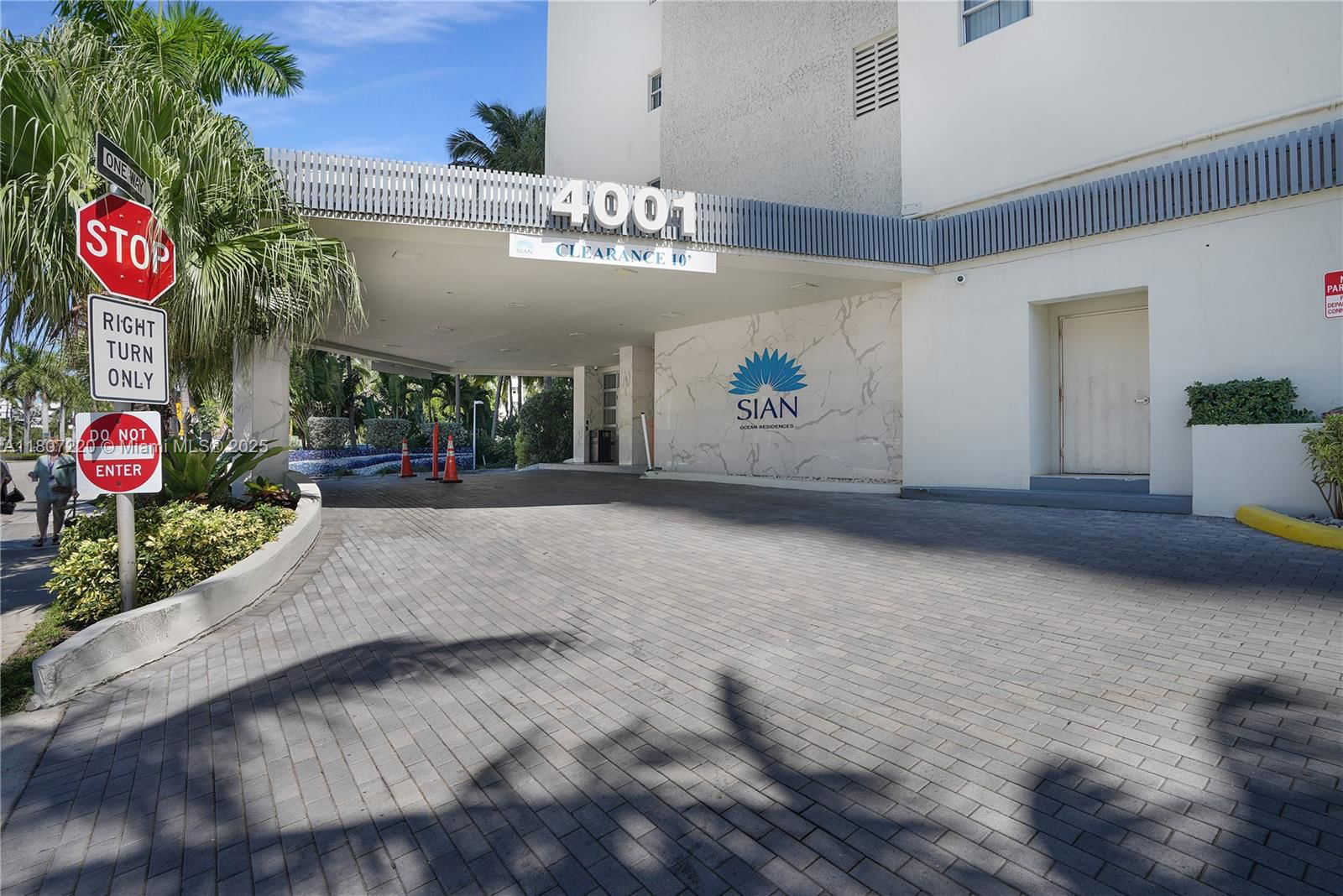 Real estate property located at 4001 Ocean Dr #3P, Broward, Sian Ocean Residences Con, Hollywood, FL