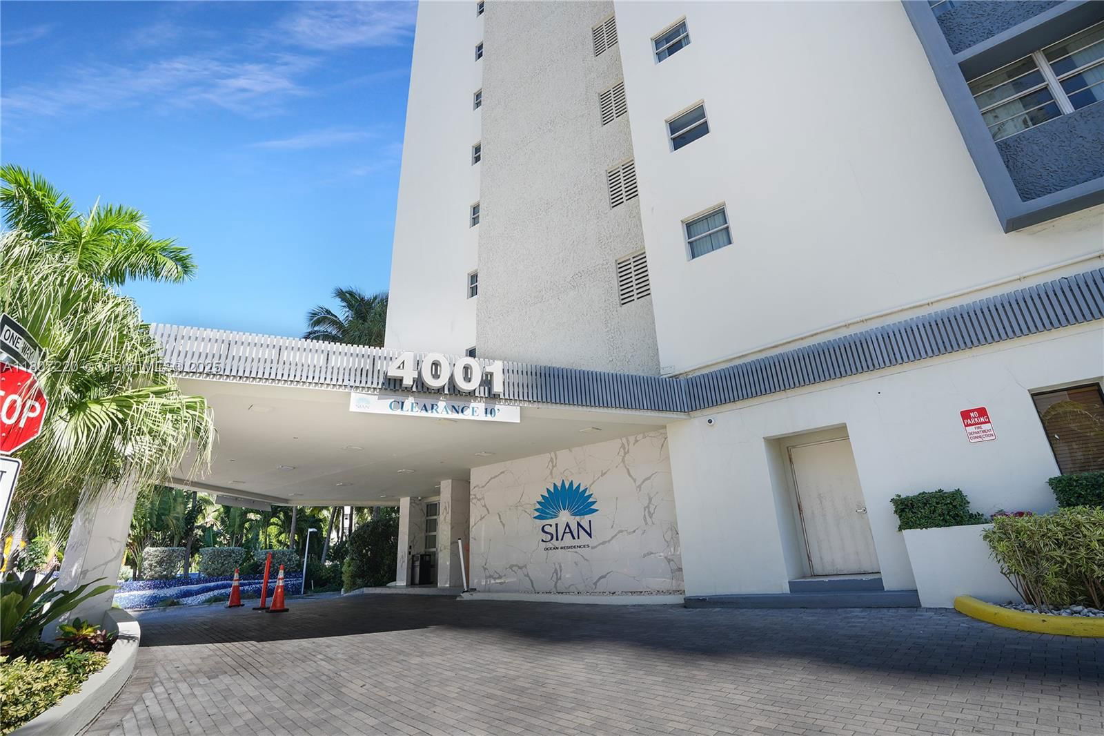 Real estate property located at 4001 Ocean Dr #3P, Broward, Sian Ocean Residences Con, Hollywood, FL