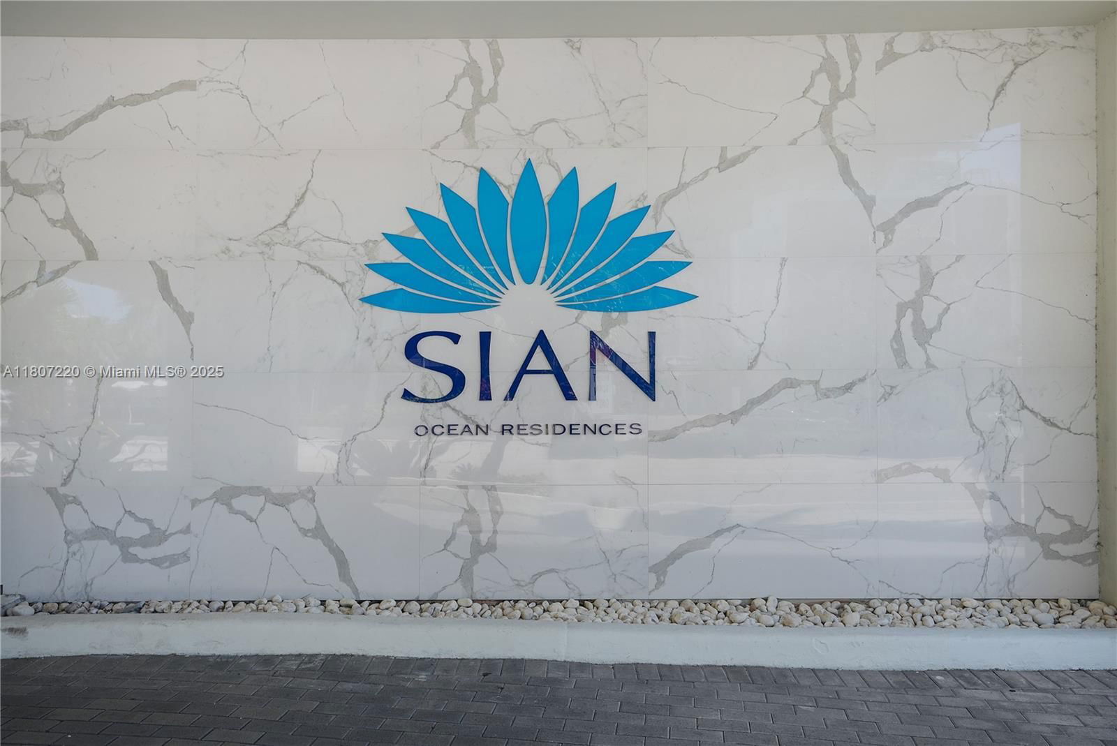 Real estate property located at 4001 Ocean Dr #3P, Broward, Sian Ocean Residences Con, Hollywood, FL