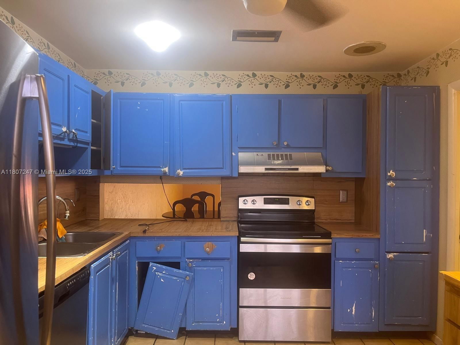 Real estate property located at 6728 29th Ln, Broward, Palm-aire Village 3rd Sec, Fort Lauderdale, FL