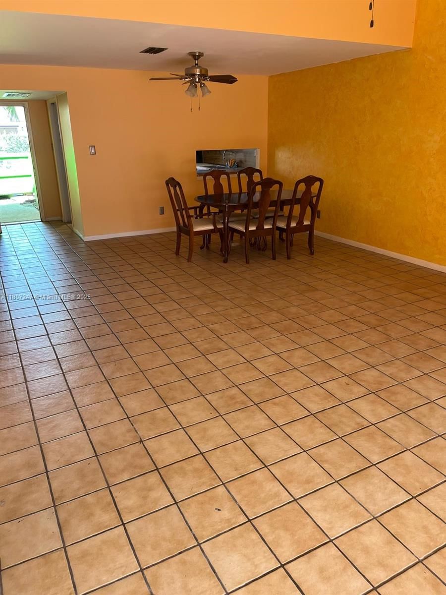 Real estate property located at 6728 29th Ln, Broward, Palm-aire Village 3rd Sec, Fort Lauderdale, FL