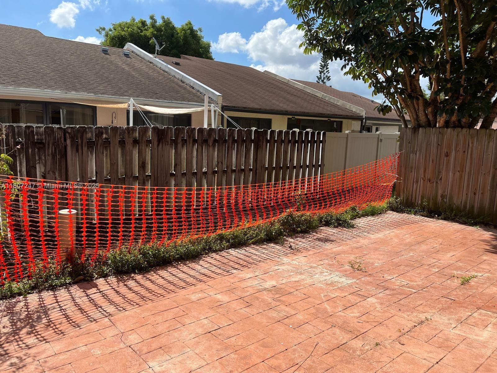 Real estate property located at 6728 29th Ln, Broward, Palm-aire Village 3rd Sec, Fort Lauderdale, FL