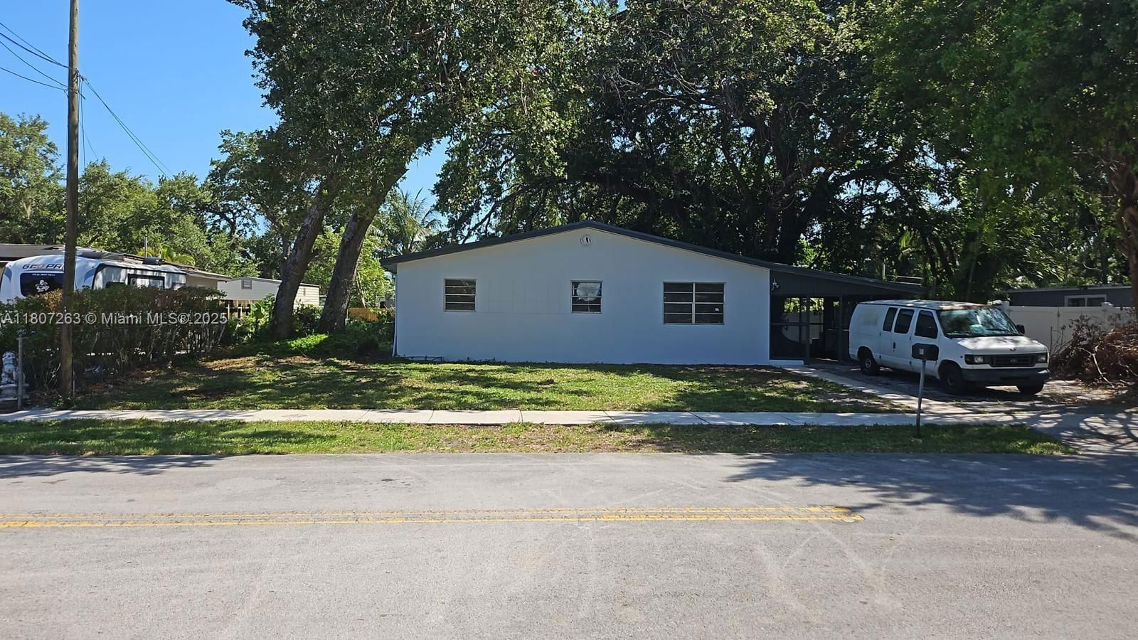 Real estate property located at 4110 32nd Ct, Broward, Lake Forest Sec 4, West Park, FL