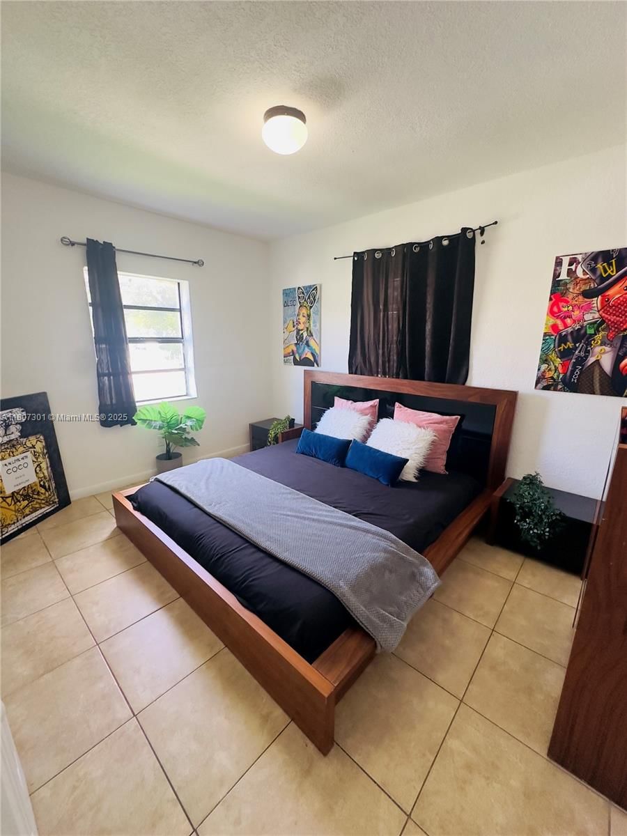 Real estate property located at 301 37th St, Miami-dade, Bay Vista Park, Miami, FL