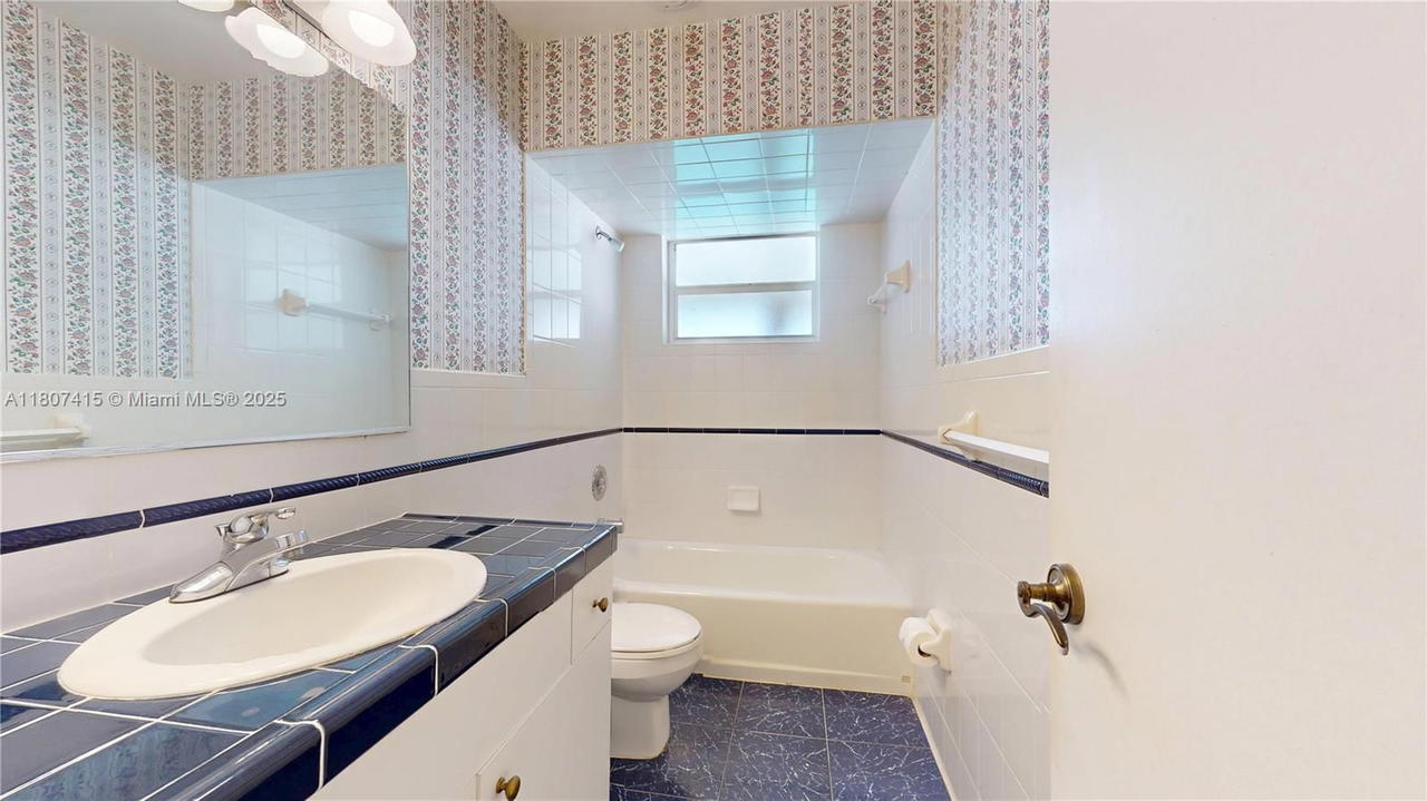 Real estate property located at 17535 91st Ave, Miami-dade, Herman Hills, Palmetto Bay, FL