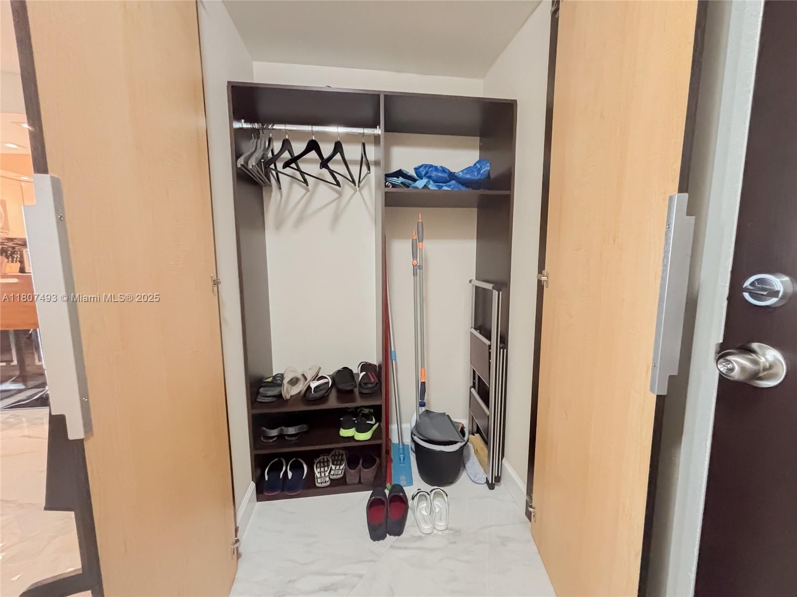 Real estate property located at 231 174th St #1505, Miami-dade, Winston Towers 400 Condo, Sunny Isles Beach, FL