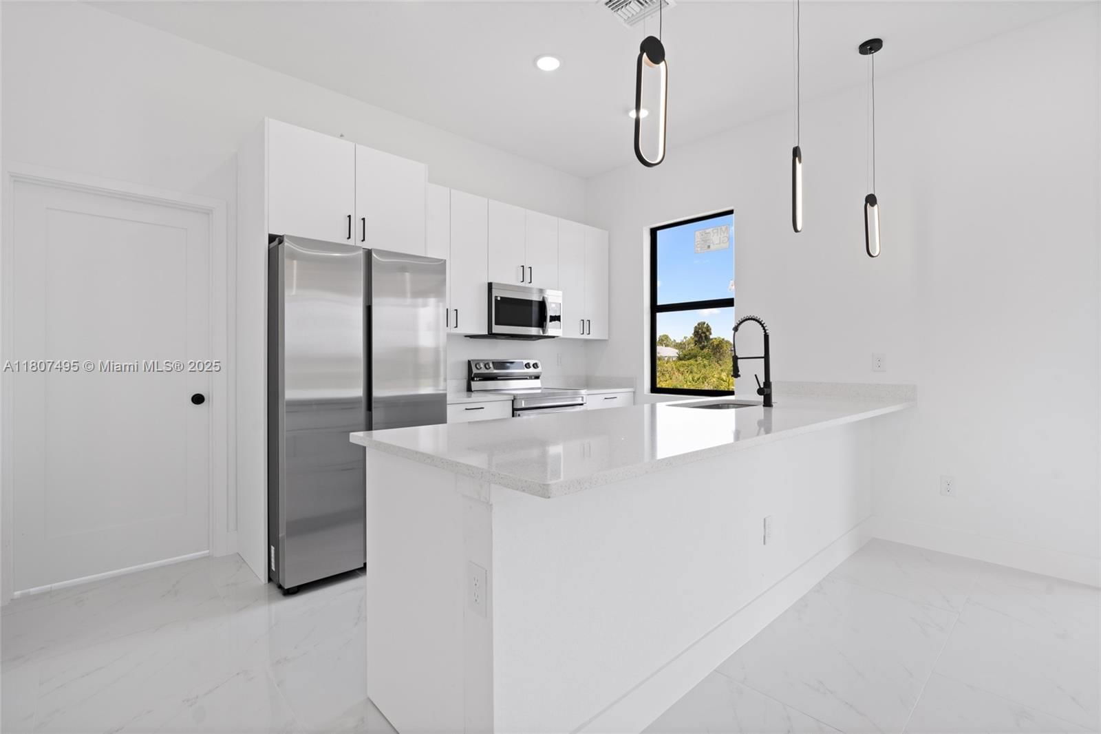 Real estate property located at 1844 Richmond AVE, Lee, Lee County Unincorporated, Lehigh Acres, FL