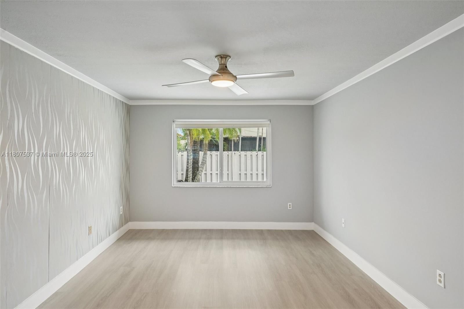 Real estate property located at 731 Briarwood Ter, Broward, Shenandoah Section Four, Davie, FL