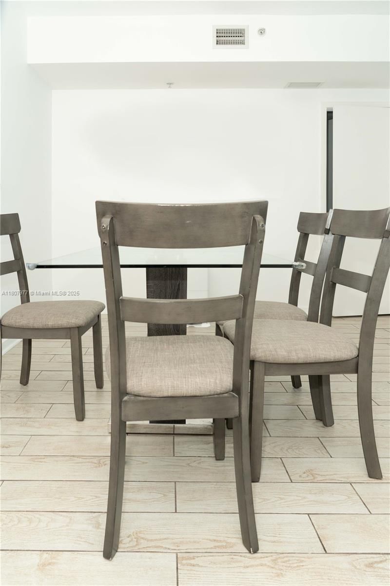 Real estate property located at 325 Biscayne Blvd #1521, Miami-dade, One Miami West Condo, Miami, FL