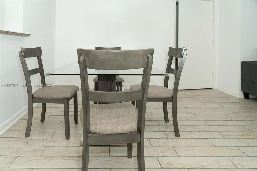 Real estate property located at 325 Biscayne Blvd #1521, Miami-dade, One Miami West Condo, Miami, FL
